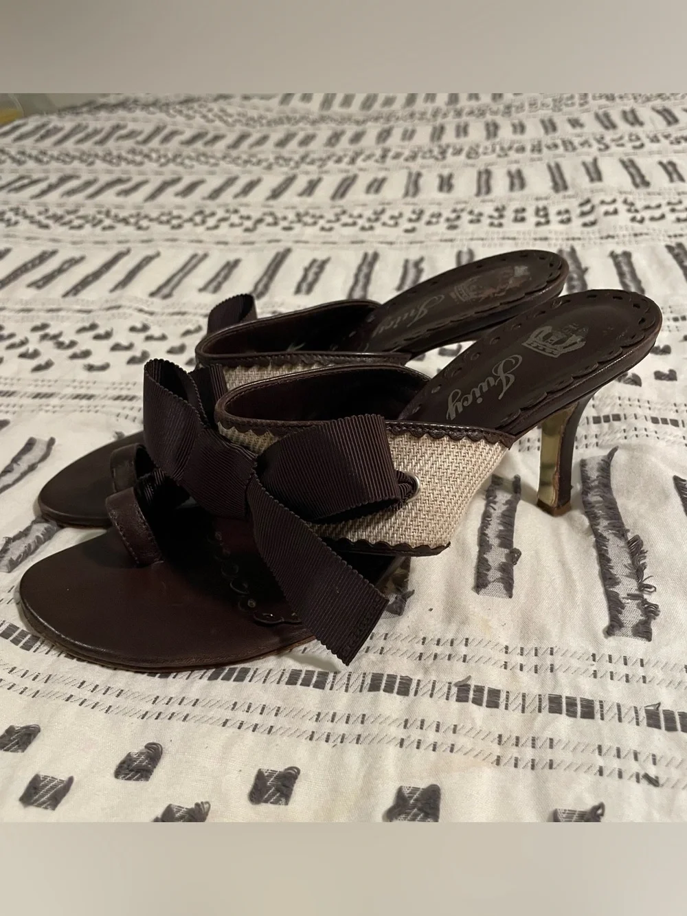 VINTAGE Y2K Juicy Couture Made in Italy Bow Toe Loop Kitten Heel Mules 8